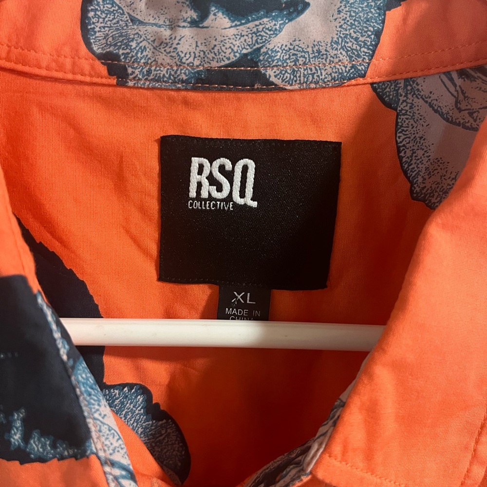 RSQ button down - Picture 3 of 4